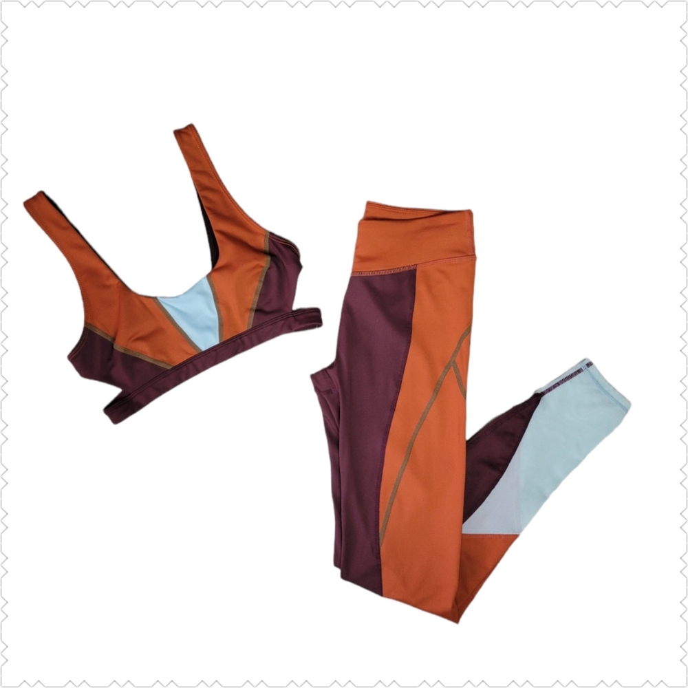 WITHOUT WALLS Sport Bra and Leggings Set, XS